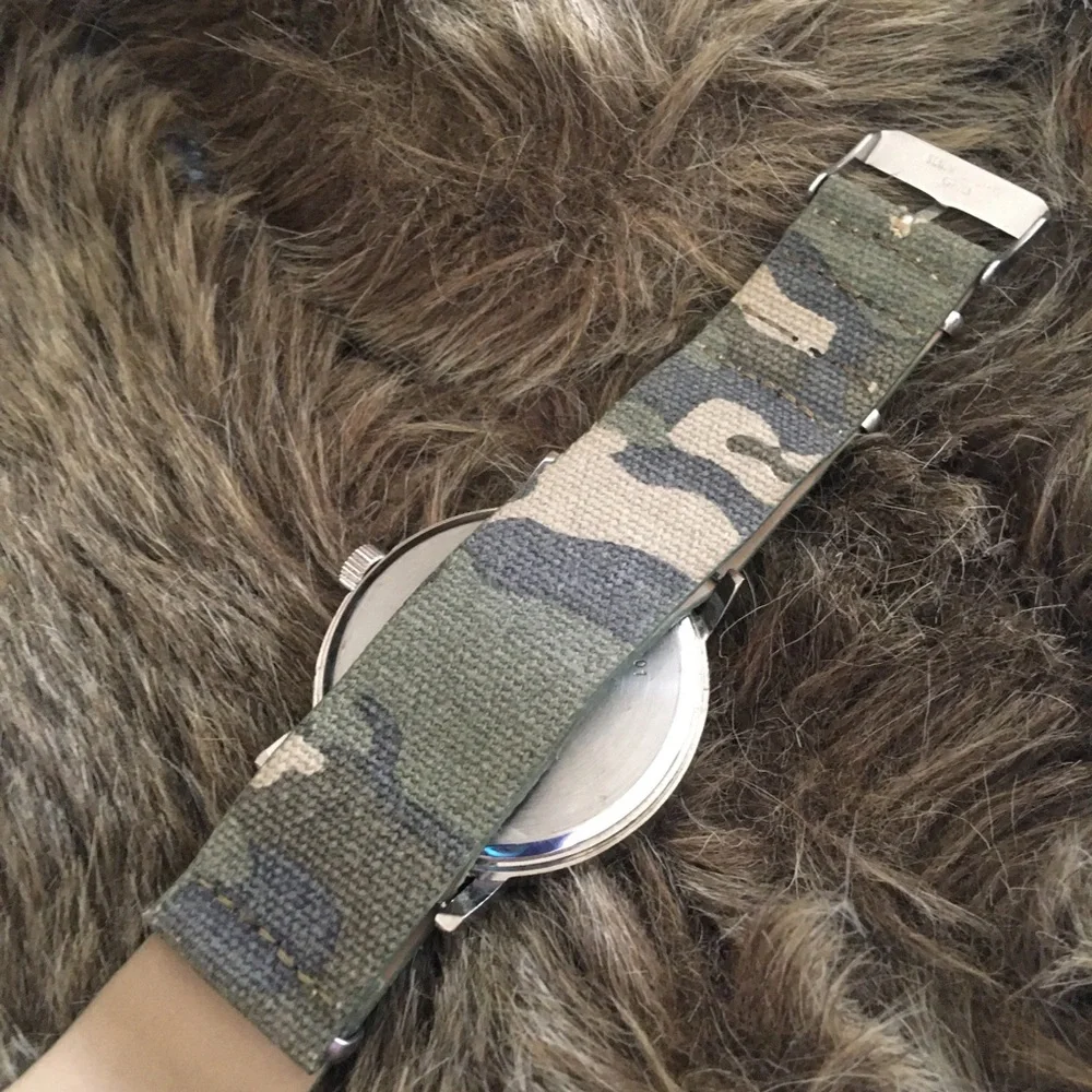 Men’s Folio faux leather camo band watch